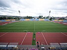 Fotbalisté Dnipro-1 hrají domácí ligové zápasy na stadionu Avanhard v Uhorod.