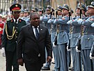 Mosambický Filip Nyusi bhem oficiální návtvy eské republiky. (7. srpna 2023)