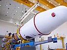 Dokonovací práce ped vyputním ruské msíní sondy Luna-25.