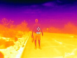 Americký Phoenix pohledem termovizní kamery. (27. ervence 2023)