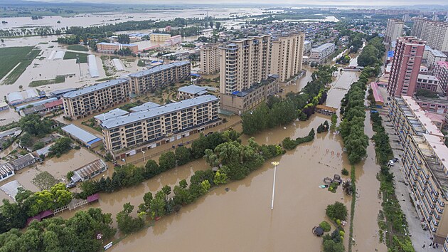 Povodn v severovchodn nsk provincii Chej-lung-iang. (5. srpna 2023)