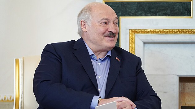 Blorusk prezident Alexandr Lukaenko se astn setkn s ruskm prezidentem Vladimirem Putinem v  Petrohrad. (23. ervence 2023)