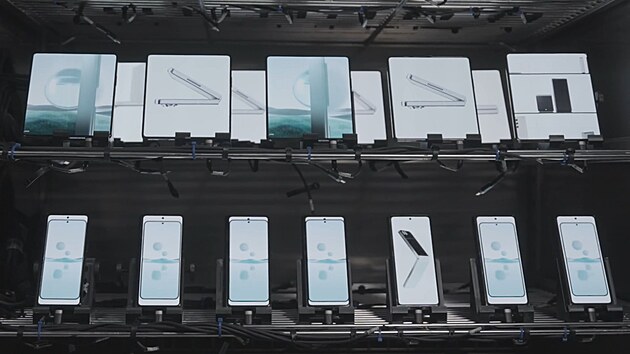 Samsung tovrna v Gumi - vrobn linky a testovn produkt