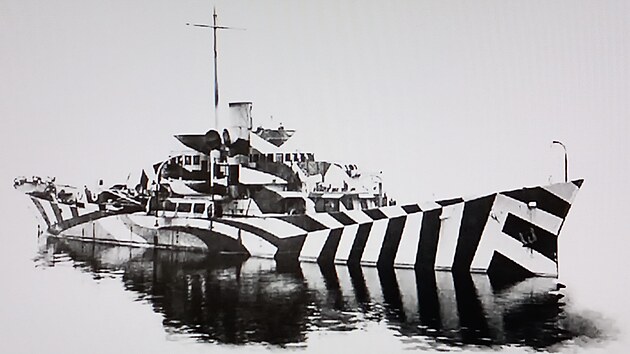 Tradin ernobl kamufle vlench lod z roku 1918 vytvoil britsk umlec Norman Wilkinson.