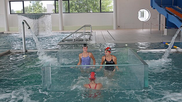 Karvinsk� kryt� baz�n pat�� po pr�v� dokon�en� rekonstrukci k nejmodern�j��m v �esku. P�ibyla v n�m i �ada atrakc�.