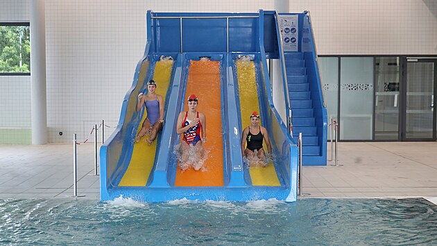 Karvinsk� kryt� baz�n pat�� po pr�v� dokon�en� rekonstrukci k nejmodern�j��m v �esku. P�ibyla v n�m i �ada atrakc�.