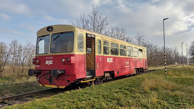 Motorov vz M152.0611 spolenosti Railway Capital ve stanici Hevln