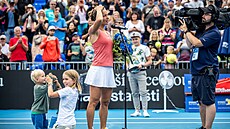 Barbora Strýcová se louí na tenisovém turnaji v Praze.