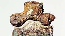 Detail me�e. Dochoval se z doby �elezné.