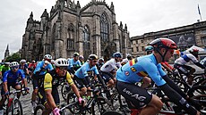 Cyklisté startují z Edinburghu do silniního závodu na mistrovství svta