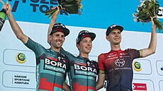 Trio nejlepích jezdc Czech Tour 2023. Zleva: Ben Zwiehoff, Florian Lipowitz a...
