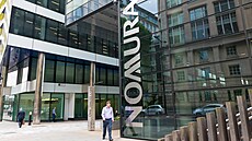 Sídlo japonské spolenosti Nomura Holdings v Londýn (4. ervence 2017)