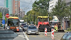 Silniái se pi opravách v centru Zlína pesunuli do tefánikovy ulice u...
