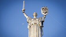 �tít nov� pojmenované Matky Ukrajiny zel prázdnotou jen krátce. O víkendu se na...