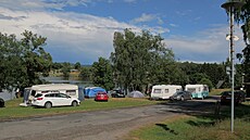 PILÁK Stan �i karavan si mohou lidé postavit i na míst� p�ímo s výhledem na...