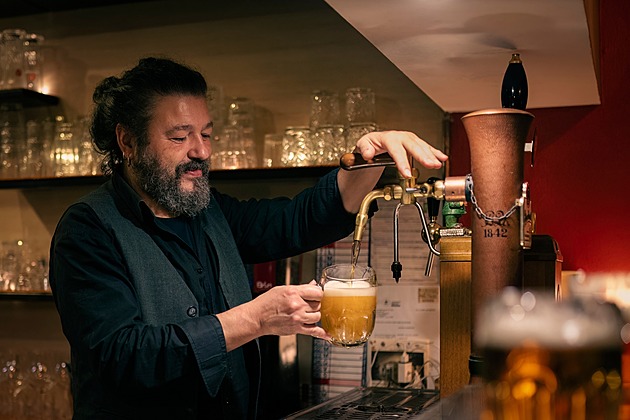 Doba směřuje k soumraku hospod. Přitom jsou epicentrem našeho národního života