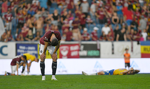 Teplice - Sparta 1:1, první ztráta v sezoně. Oslabeným hostům sebral výhru Jásir