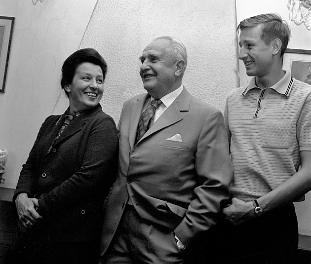 Poslední nositel slavného jména. Bratra nepoznal, vlastní děti Vydrovi osud nedopřál