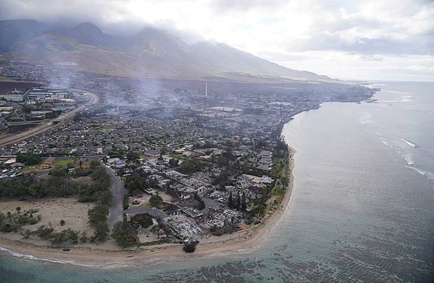Havajský ráj se změnil v ohnivé peklo. Obětí už je 55, sirény nevarovaly