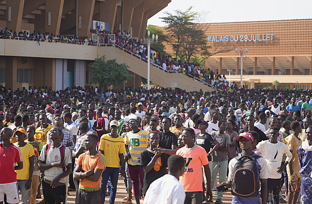 Niger chystá obranu pro případ útoku, plánuje ji s Mali a Burkina Fasem