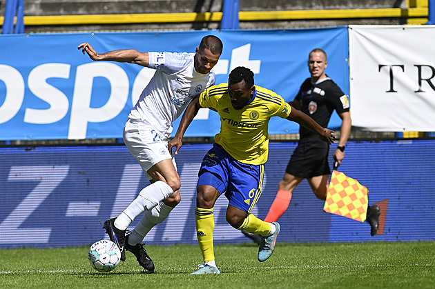 Zlín - Liberec 1:1, domácí už slavili, ale radost v nastavení jim sebral ofsajd