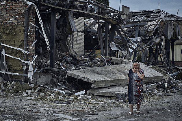 Může se Ukrajina vzdát svého území? A proč se veřejní činitelé za podobná slova vždy omlouvají?