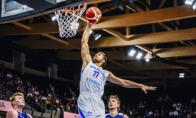 Basketbalista Kyzlink pokračuje v Brindisi, s klubem prodloužil smlouvu