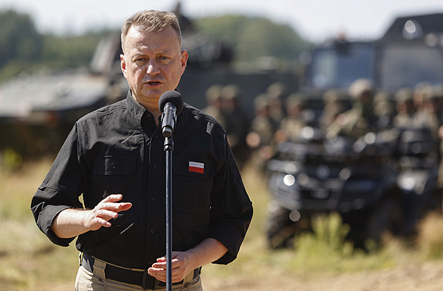 Polský ministr vyhrotil volby. Zveřejnil nejhorší tajný scénář vojenské porážky