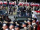 Polsko slaví Den ozbrojených sil vojenskou pehlídkou