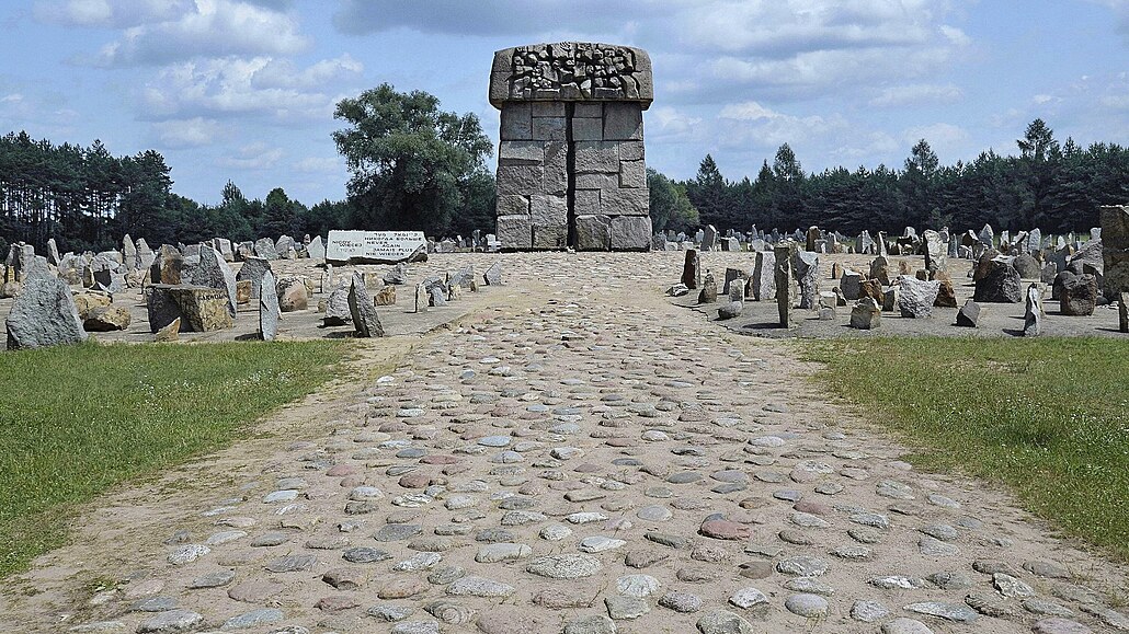 Místo utrpení. V Treblince zahynulo bhem nkolika msíc 700 tisíc lidí. Na...