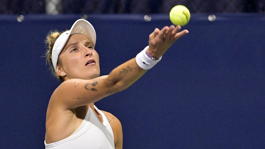 eská tenistka Markéta Vondrouová podlehla v Montrealu Cori Gauffové.