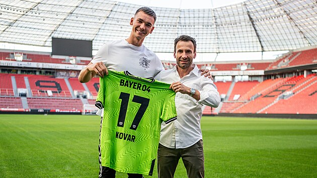 esk fotbalov brank Matj Kov podepsal v bundesligovm Leverkusenu...