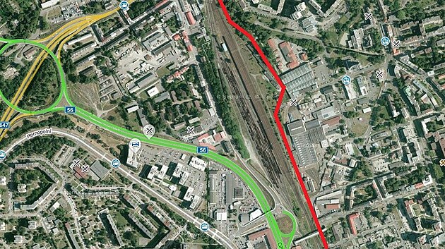 Vyznaení trasy plánované nové silnice Prodlouená Poráková. (10. srpna 2023)