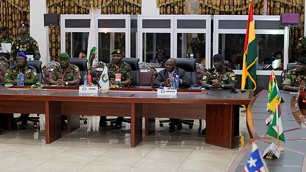 fov lenskch armd Hospodskho spoleenstv zpadoafrickch stt (ECOWAS) na setkn ve hlavnm mst Ghany Acce. (18. srpna 2023)