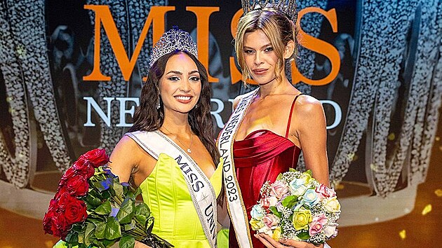 Miss Universe 2022 R'Bonney Gabrielov a Miss Nizozemsko 2023 Rikkie Valerie Koll (Leusden, 8. ervence 2023)