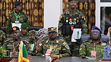 éfové lenských armád Hospodáského spoleenství západoafrických stát...