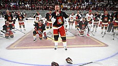 Marián Hossa se v Tren�íne rozlou�il s kariérou. P�ijeli za ním hv�zdy NHL. Ty...