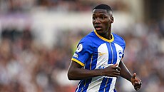 Ekvádorský fotbalista Moises Caicedo v dresu Brightonu.