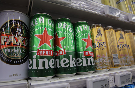 Heineken v ruském obchod.