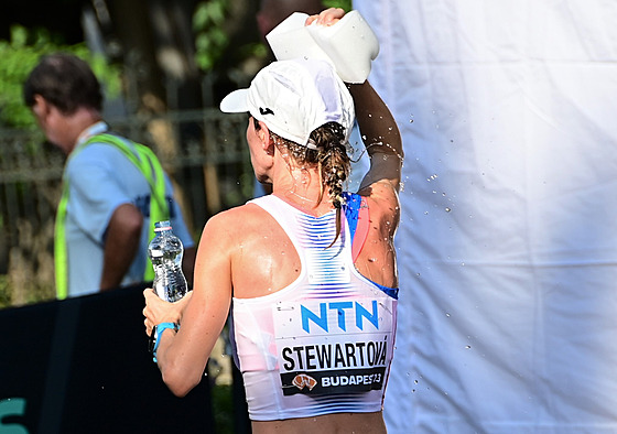 Moira Stewartová