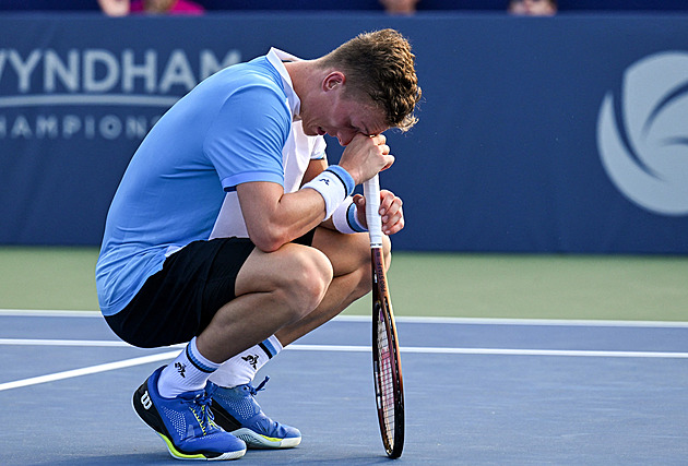 Lehečka na generálce na US Open první titul nedobyl, jasně podlehl Báezovi