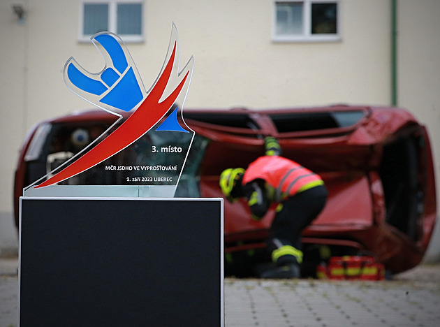 Nehod je víc než požárů, hasiči předvedou svůj vyprošťovací um na šampionátu