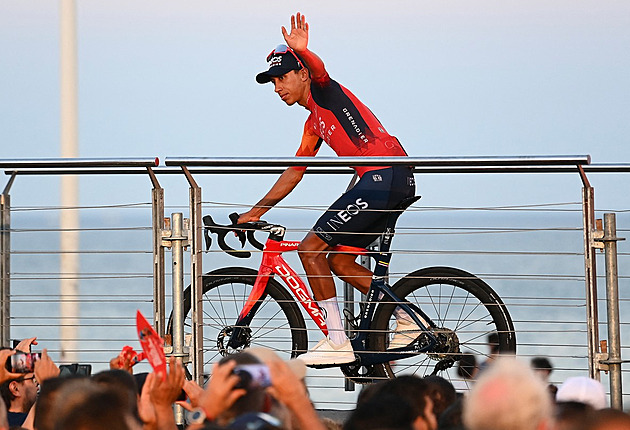 Bojovník Bernal. Po Tour jede i Vueltu. Chci pomoct k pódiu, říká