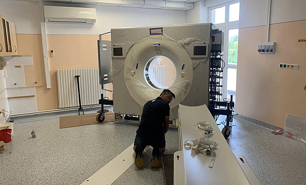 Kvalitnější, rychlejší a šetrnější. Brodská nemocnice instaluje nové CT