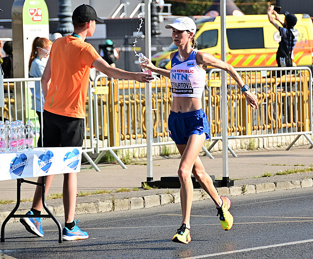 Stewartové pomohly k rekordu i superboty. Tvrdé nárazy jsou pryč, říká maratonkyně