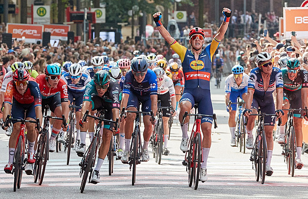 Pedersen den po triumfu v Dánsku vyhrál cyklistickou klasiku v Hamburku