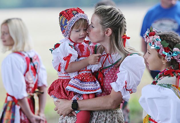 Tradiní poutí na vrch Vavineek a následnou mí pokraovaly v nedli Chodské...