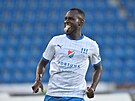 Abdullahi Tanko z Ostravy se raduje z druhého gólu, který Baník posunul do...
