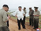 Severokorejský vdce Kim ong-un navtívil zaplavené oblasti. (21. srpna 2023)