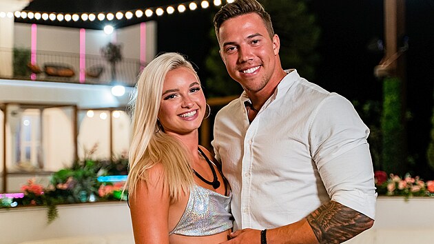 Denisa Valov a Krytof Novk se stali vtzi reality show Love Island 2022.